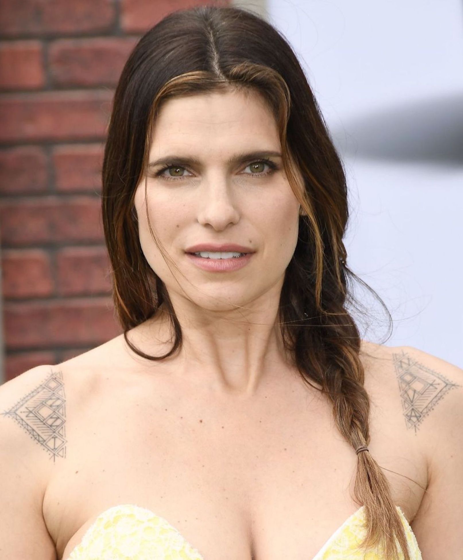 Lake Bell nude